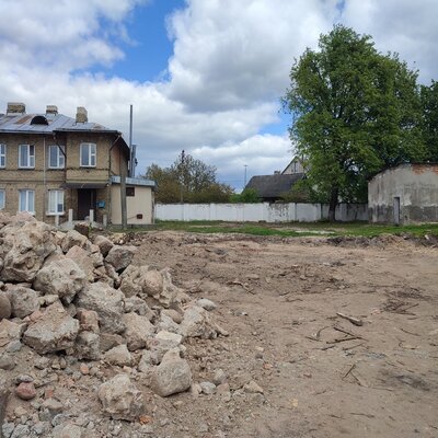 Апрель 2025